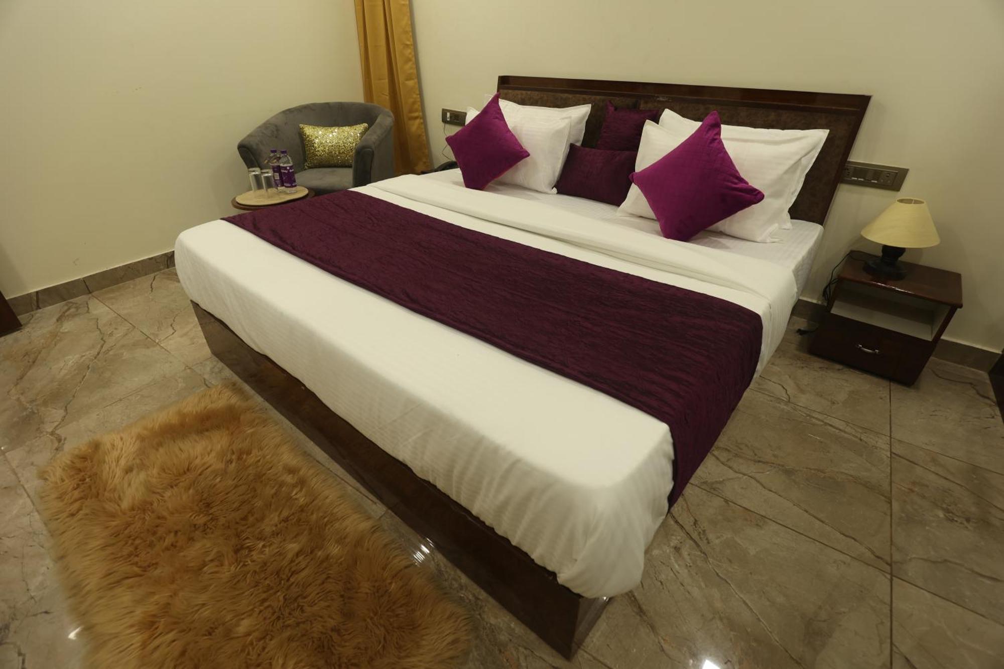 רישיקש Perfectstayz Aiims Near Aiims Hospital מראה חיצוני תמונה